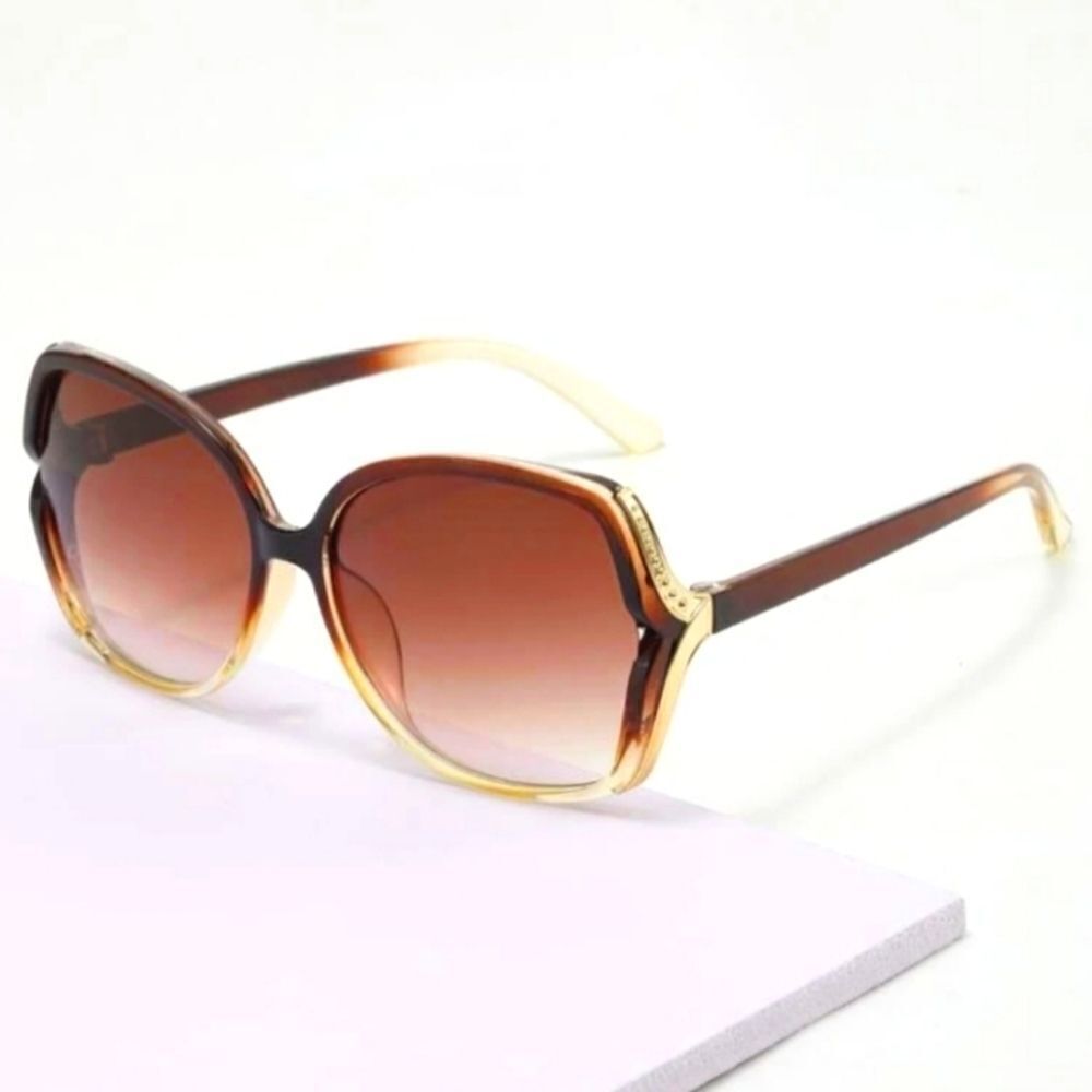 Brand NEW OVERSIZED OMBRE BROWN SUNGLASSES